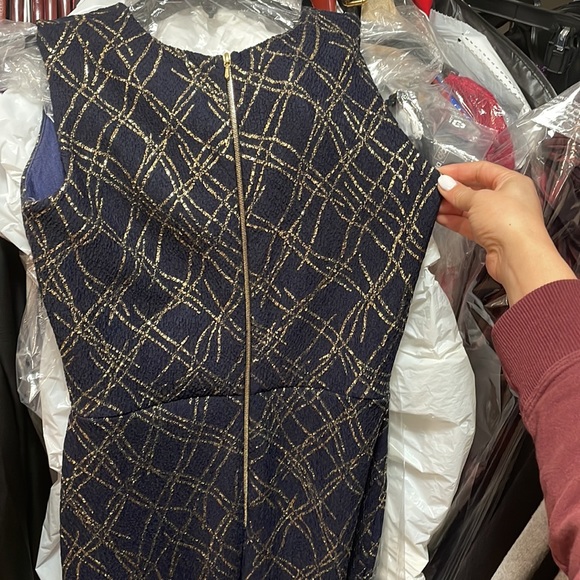 Designer Gown Ryan Patros - Walter Mendez Collection - Picture 4 of 7